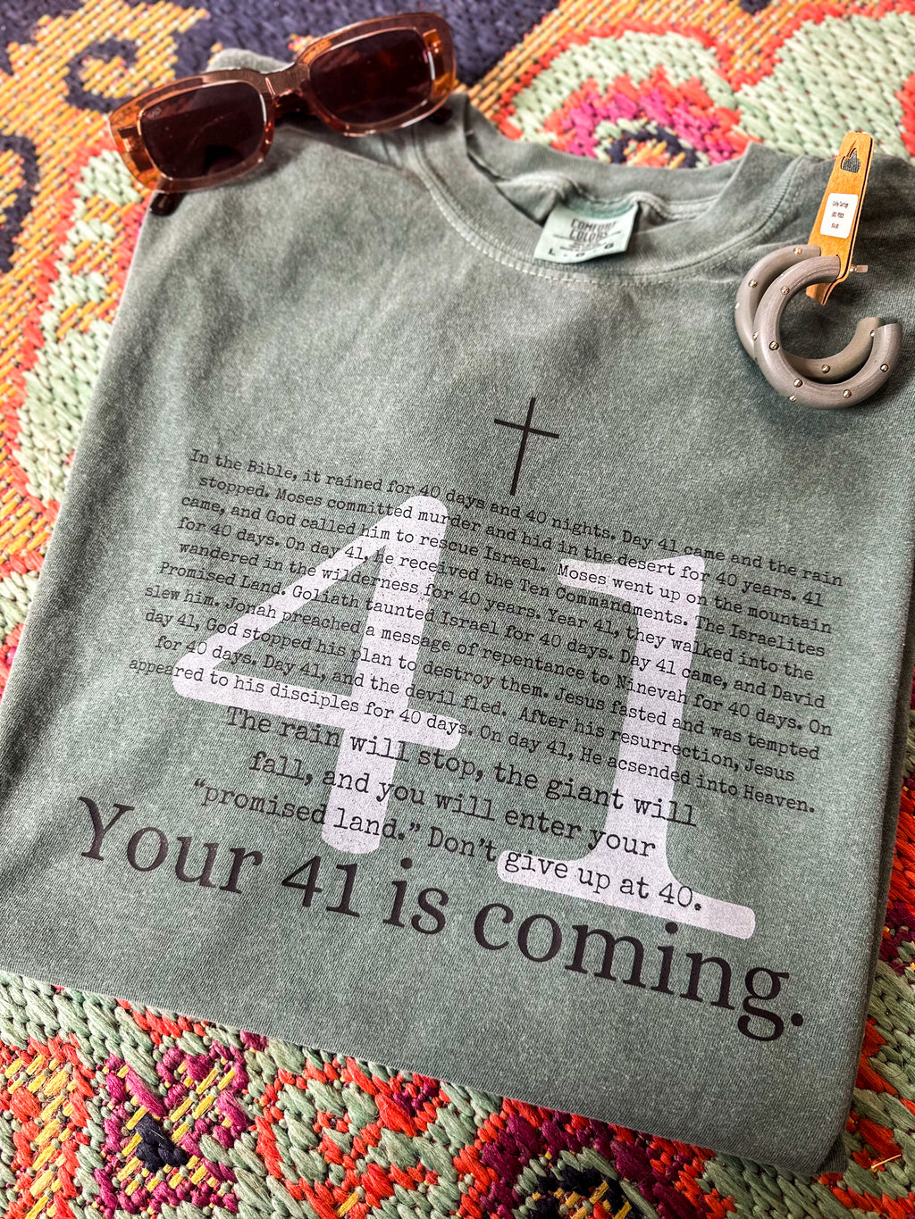 41 Tee